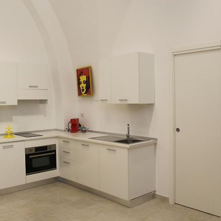 B&B Bianco Apartments Orta Nova エクステリア 写真