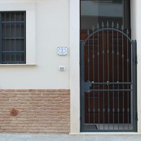 B&B Bianco Apartments Orta Nova エクステリア 写真