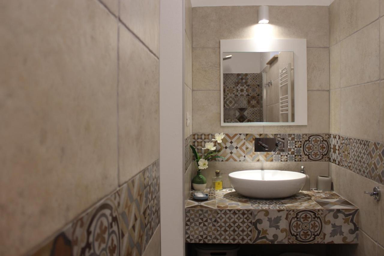 B&B Bianco Apartments Orta Nova エクステリア 写真